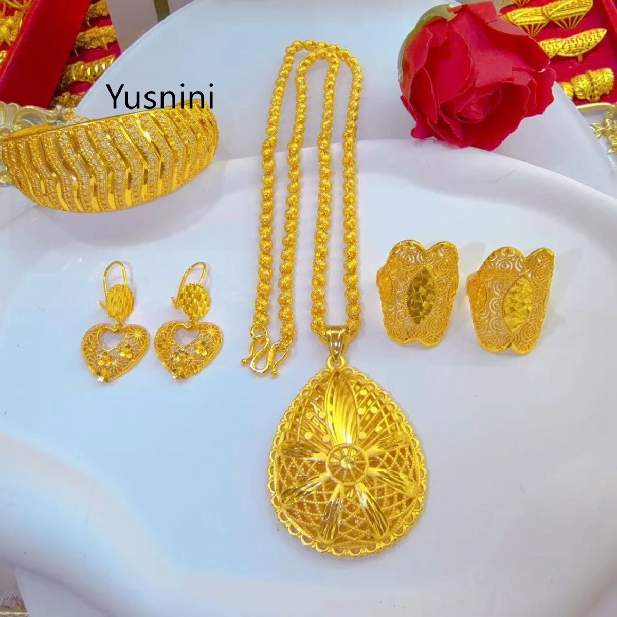New Fashionable High end Dubai 24K Gold Plated Necklace Earrings Rings Bracelets Romantic Wedding Party Jewelry Set for Lovers 5
