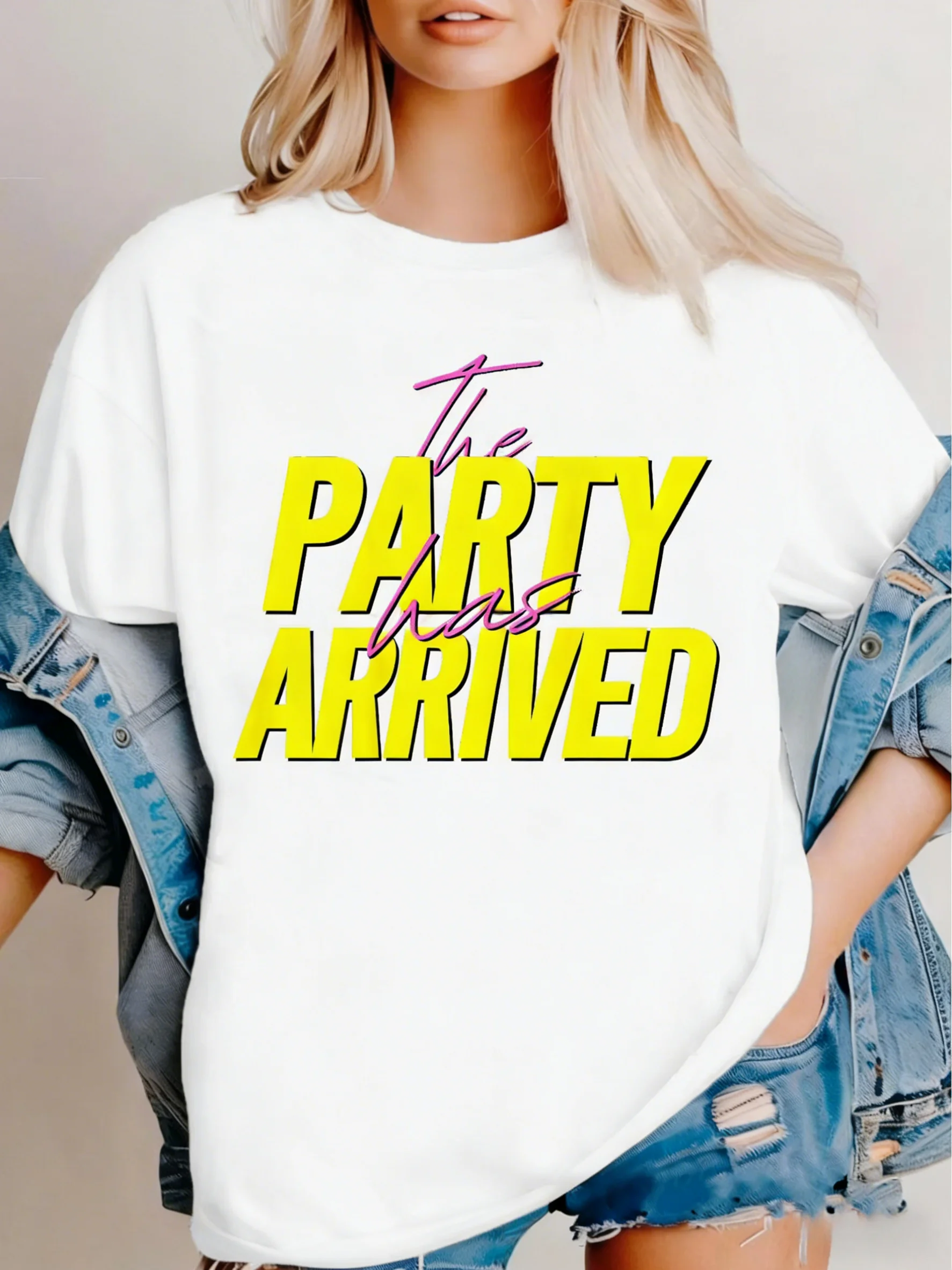 New Black T-shirts Party's Starting!| Malle Cheers To Day Printed T-shirt Classic Fit Suitable Casual and Sporty Occasions
