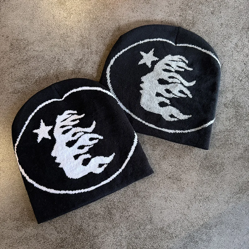 Unisex Flammen-Stern-Jacquard-Strickmütze Hip-Hop Streetwear Skull Cap für Männer und Frauen Herbst Winter Warme Modische Grafik-Strickmütze – Detail 4