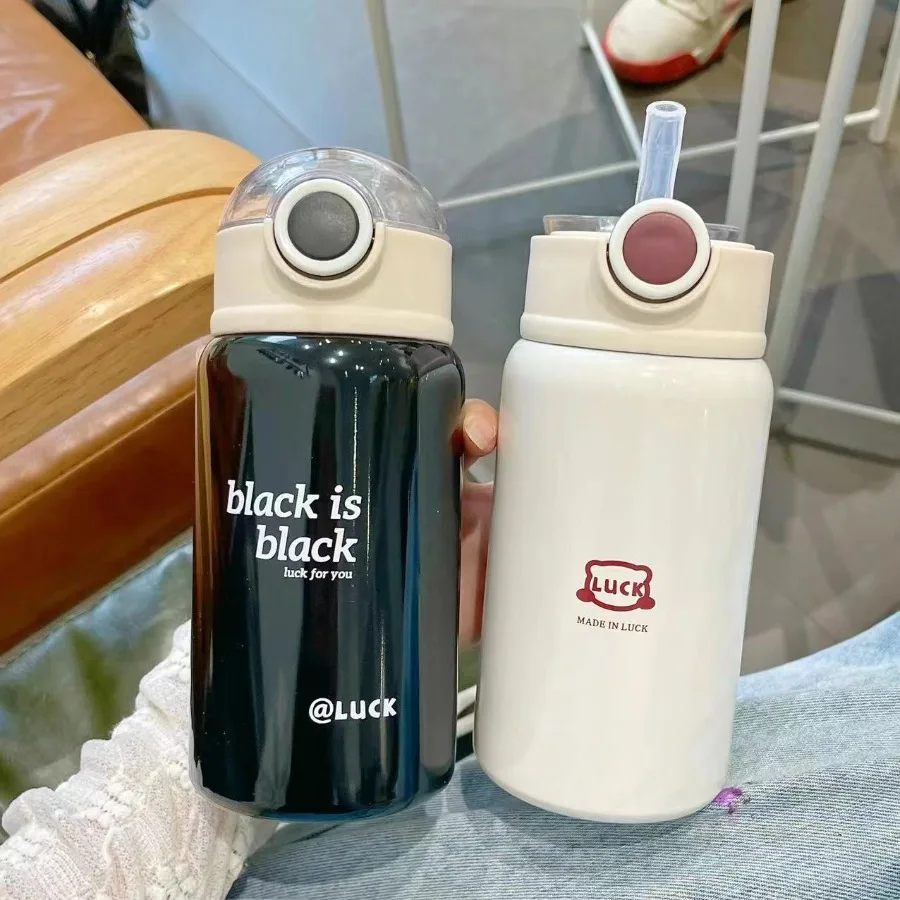 

Highly attractive insulated water bottle for male and female students, food-grade, simple and portable stainless steel straw cup