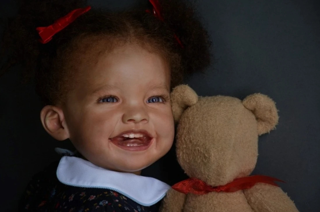 NPK 24 ''Ontvoltooide Donkerbruine Huid Mila Reborn Doll Kit Levensechte DIY Pop Onderdelen met Krullend Zwart Haar