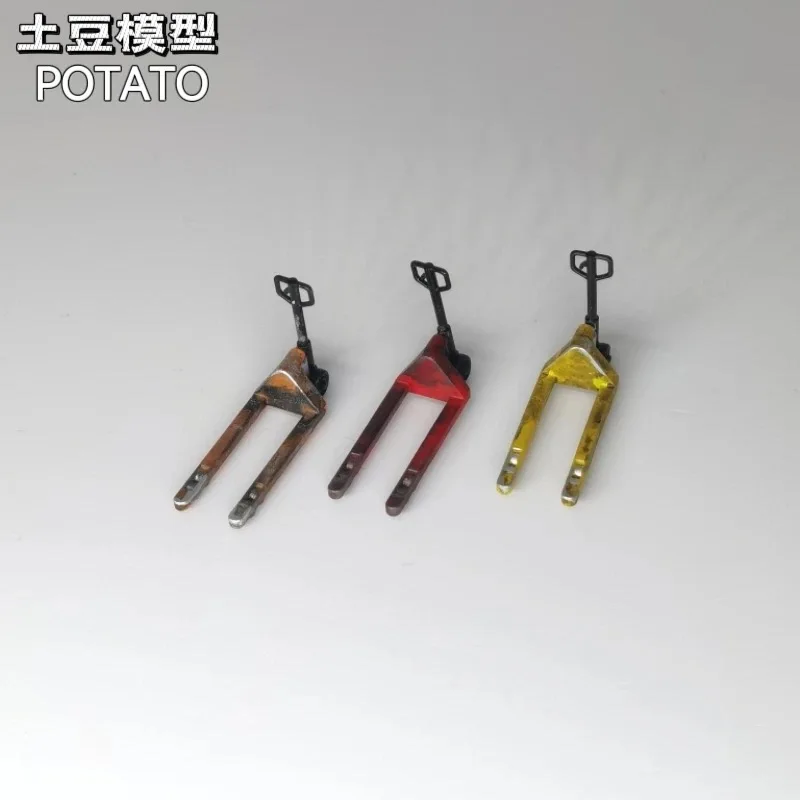 

1/64 Scale Forklift Model Props Ornaments Car Scene Maintenance Workshop Scene Matching