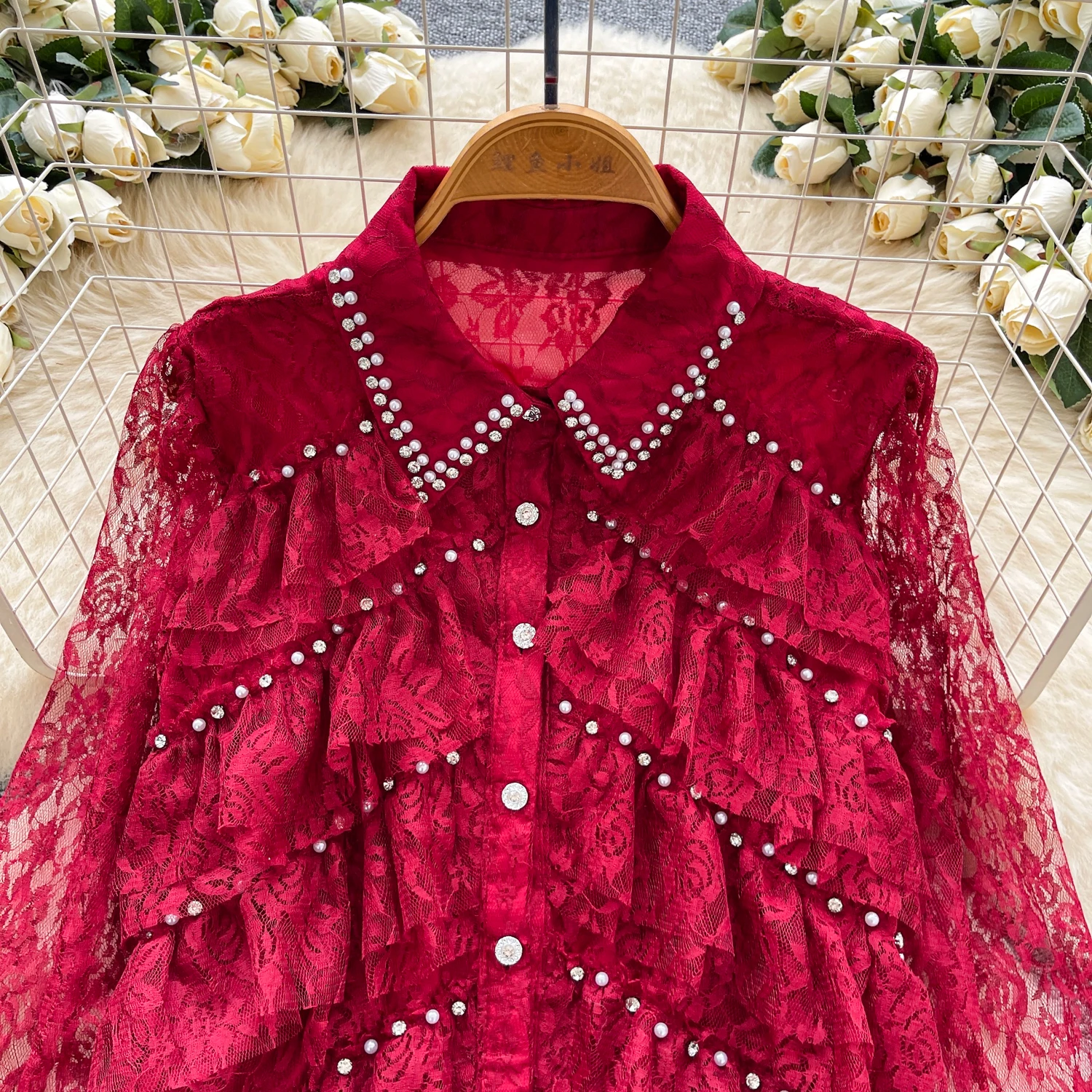 Beading diamante camisa feminina primavera outono novo estilo francês luz luxo manga borboleta casacos rendas temperamento vermelho topos