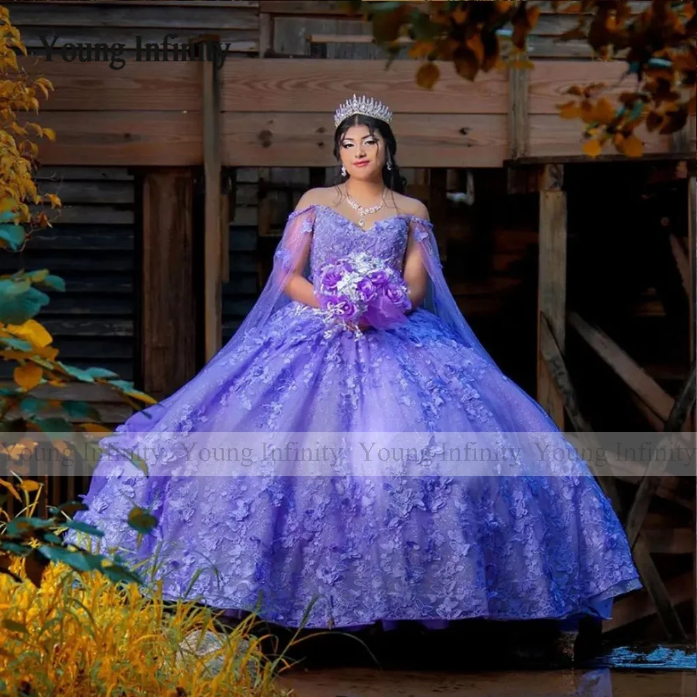 Lavanda-Vestidos De lujo De princesa para quinceañera, apliques De mariposa con capa, hombros descubiertos, corsé, 15 Años, 2024