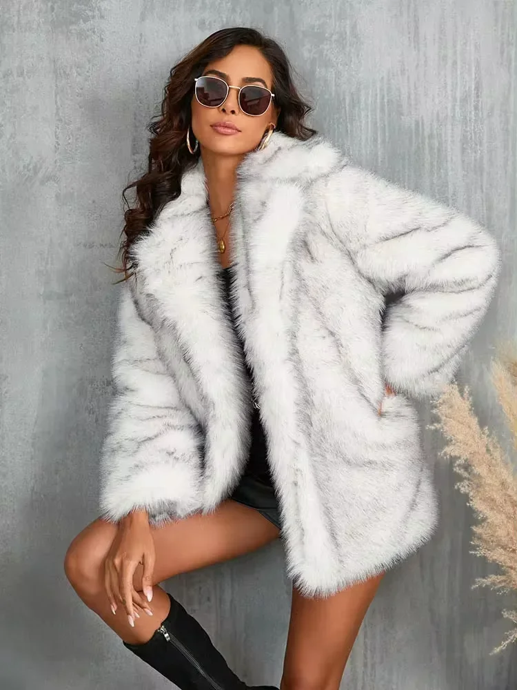 Winter Coat Women Vintage Lapel Long Fluffy Warm Faux Fur Coat Women Loose Fur Jacket Long Sleeve Fur Coats for Women Outerwear