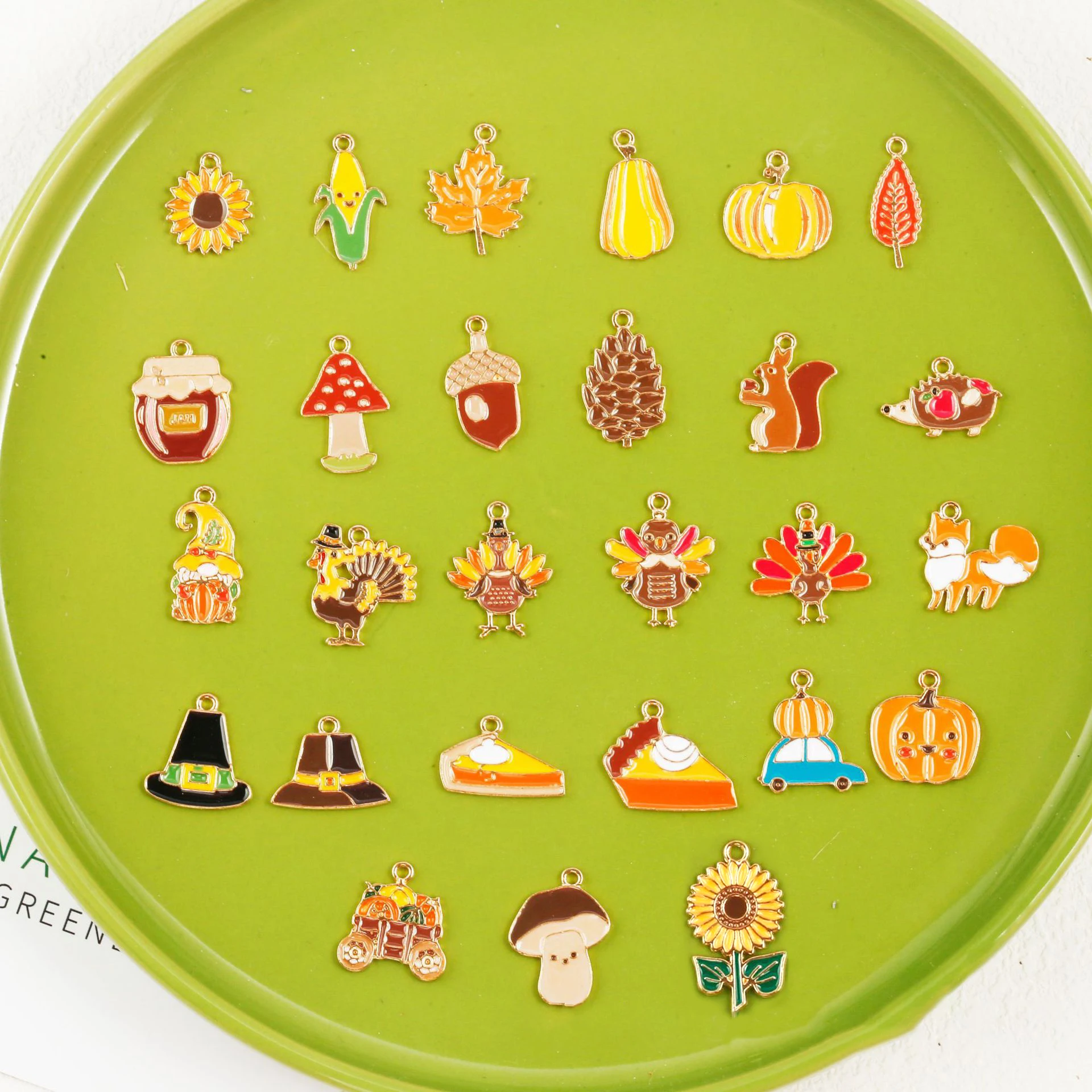 

10Pcs Fall Charms for Jewelry Making, Enamel Halloween Thanksgiving Charms Autumn Harvest Pumpkin Maple Leaf Turkey Pendants