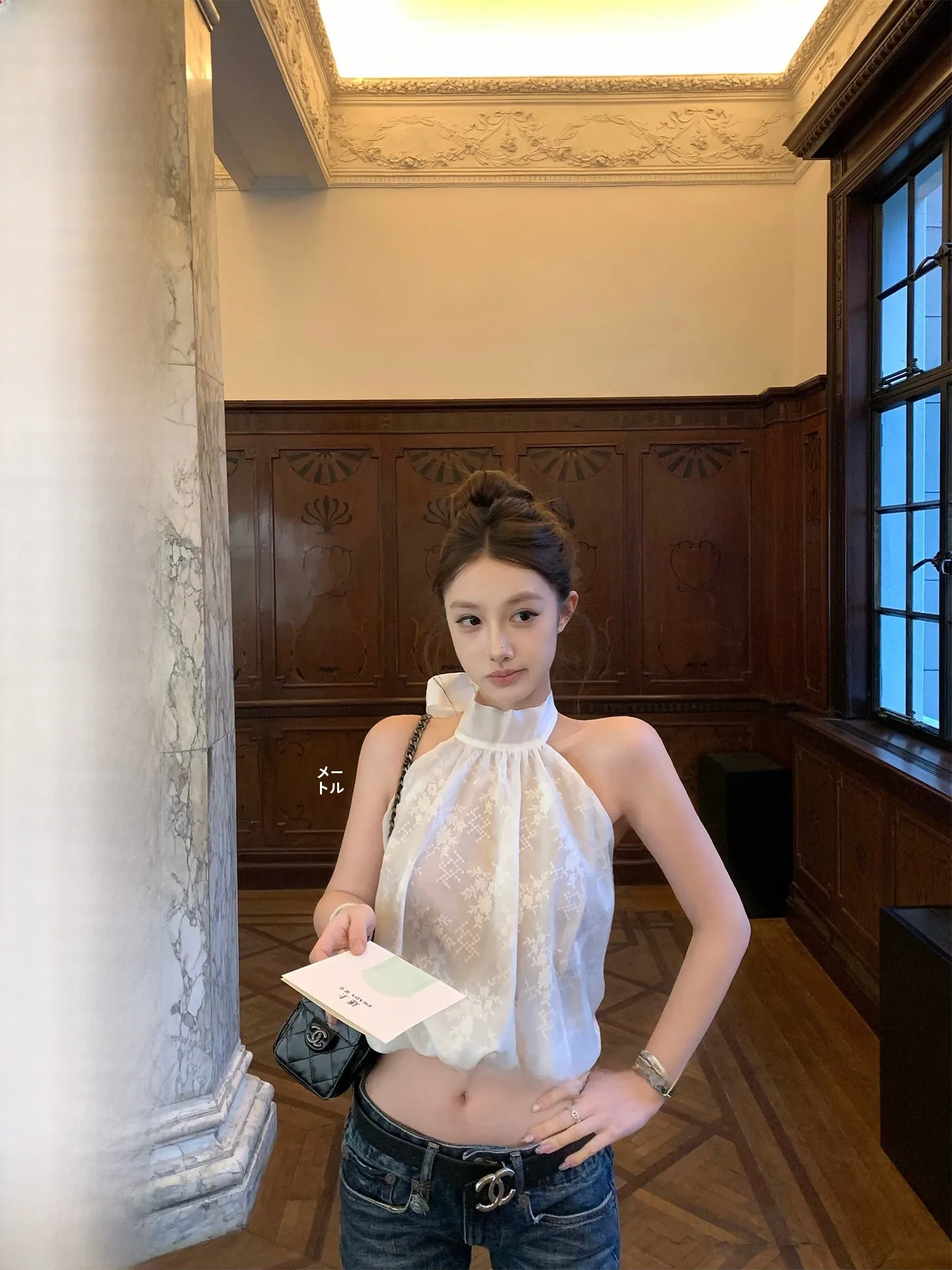 

Romantic Relief Lace Trim Halter Neck Vest Top Women's Summer Fashion Elegant Style Polyester Fiber Skin-friendly Breathable