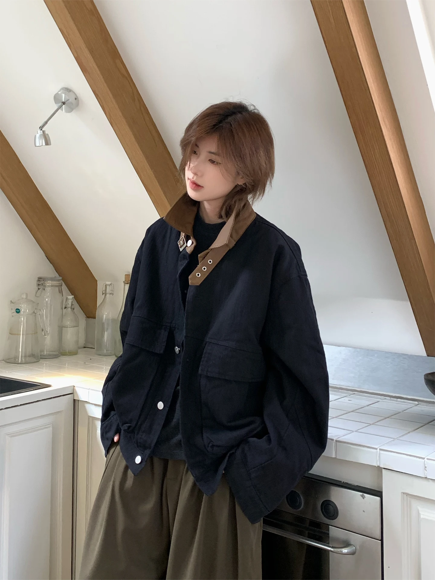 유니섹스 루즈핏 워크웨어 자켓 (큰 포켓, 배색 칼라, 캐주얼 빈티지 스타일, 코튼 소재, 긴팔, 청소년용)