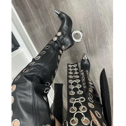 Bottes rondes en métal noir pour femmes, design sur le genou, style étrange, talon pointu, chaussures Parker, nouveau, sexy, 2024