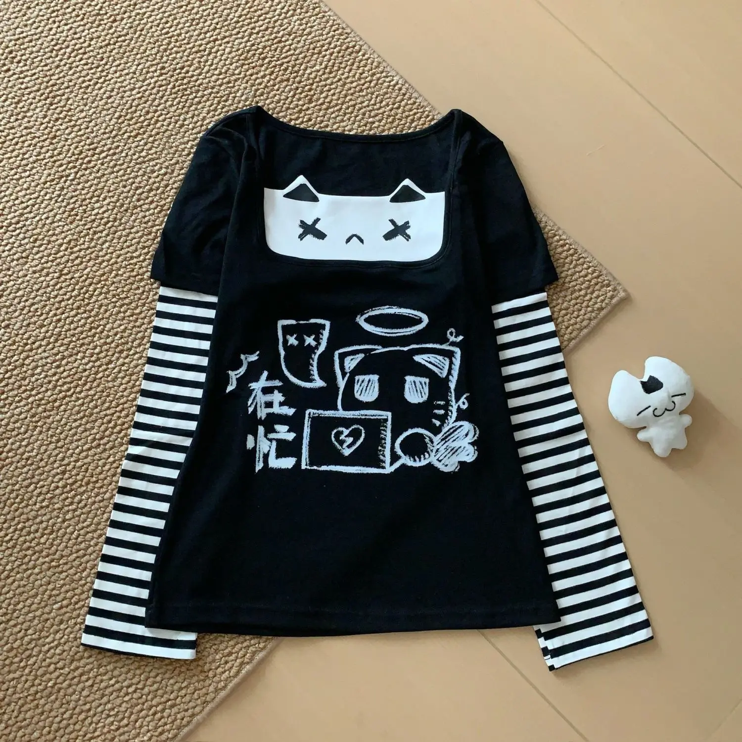 Sweet Cool Girl's Long Sleeve T-Shirt  Graffiti Stripe Splicing Slim Fit Summer Fashion Women's Top Female Upper Apparel