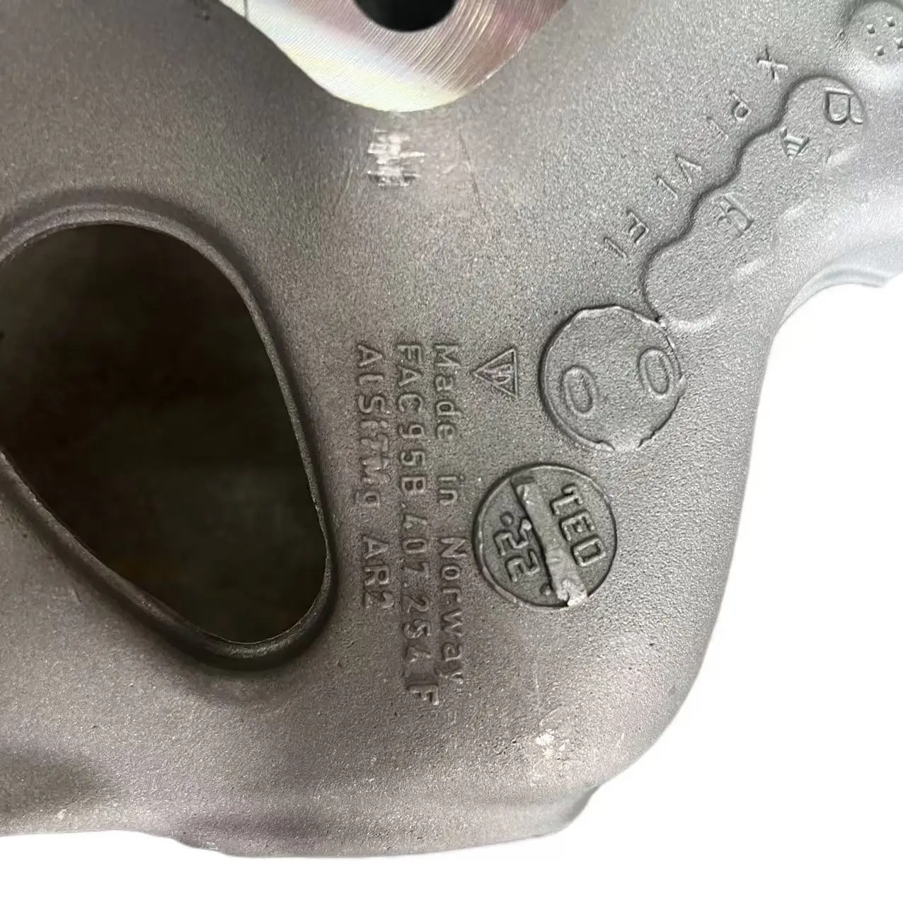 لمفصل التوجيه بورش ماكان 95B407253F 95B407254F تعليق مفصل التوجيه عجلة عالية الجودة مفصل التوجيه #6