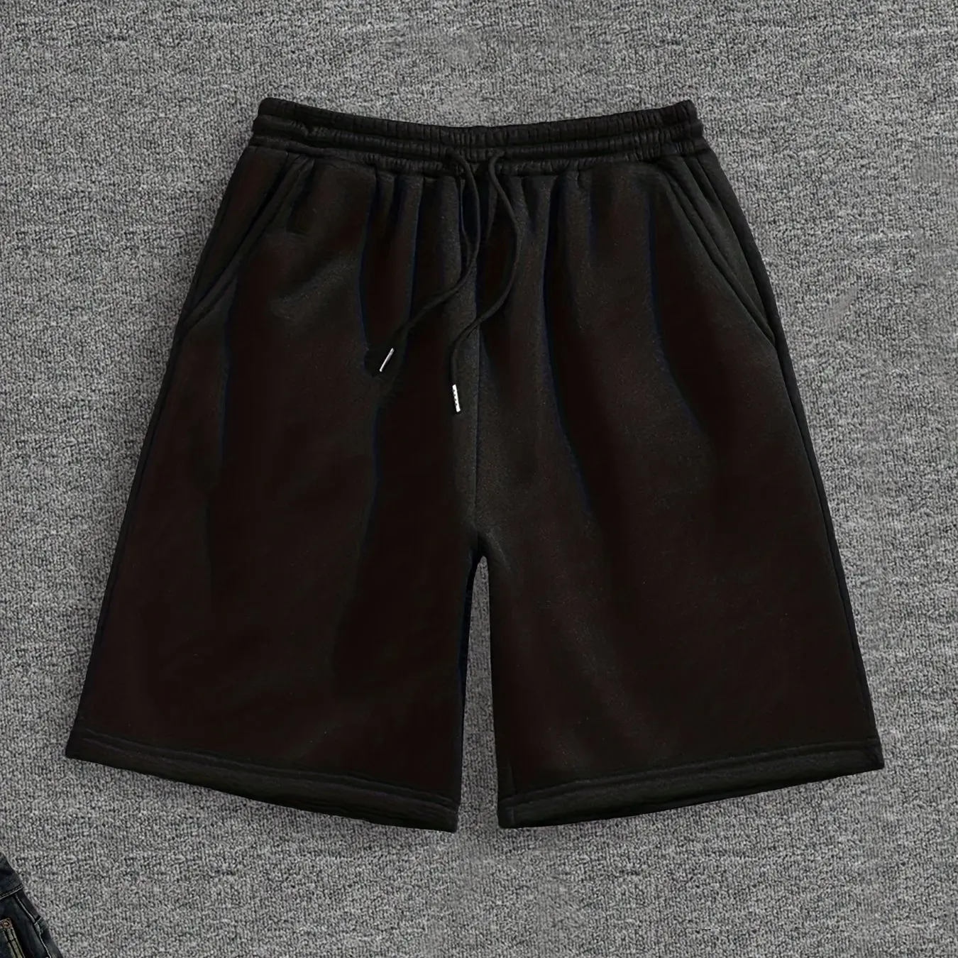 

Men's Casual Shorts for Summer Breathable and Skin-friendly Fabric Stylish and Versatile Suitable for Sports and Everyday Wear