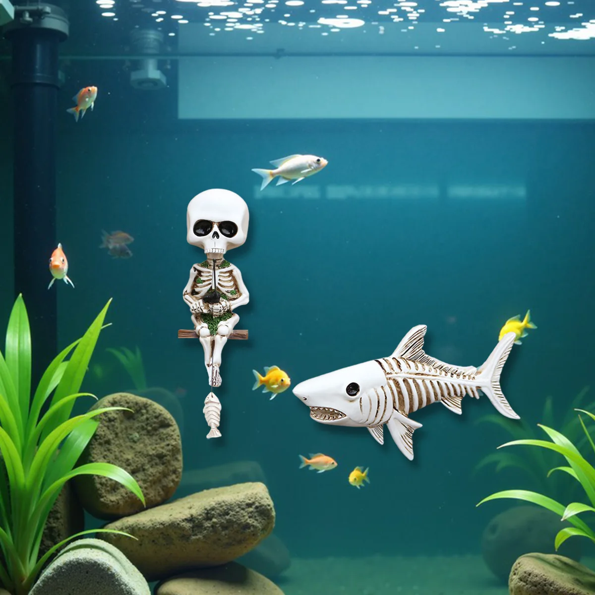 

Creepy Skeleton & Shark Decal - Unique Fish Tank Decor for Halloween Party‌