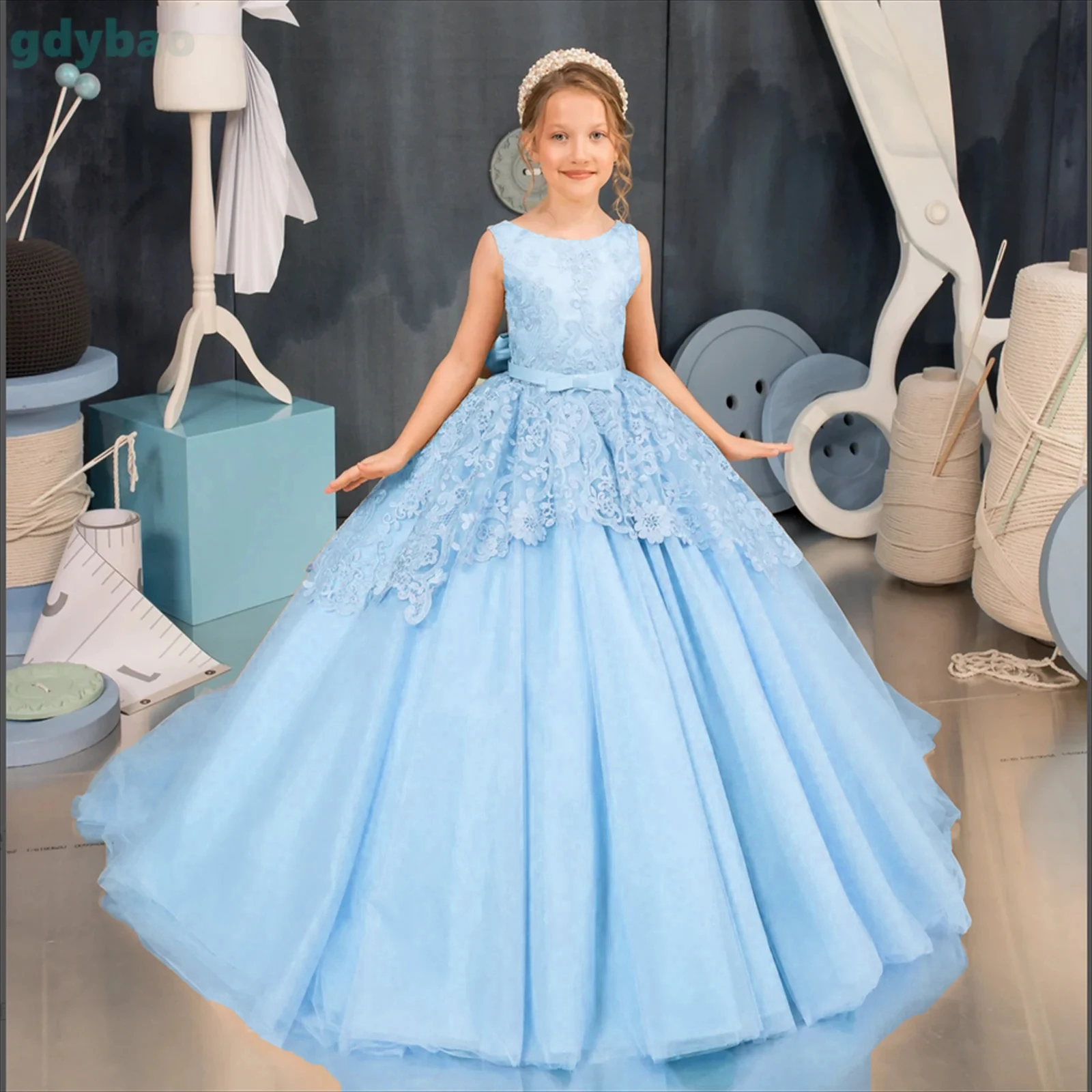 

Lace Flower Girl Dresses For Wedding Little Kids Tiered Tulle Pageant Birthday Party Gowns Satin Sashes First Communion Dress