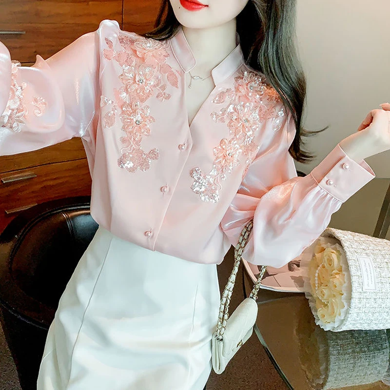 Women Embroidery Beaded Vintage Elegant Shirt Spring Autumn Fashion Chic Blouse Long Sleeve V Neck Loose Tops Solid Sweet Blusas