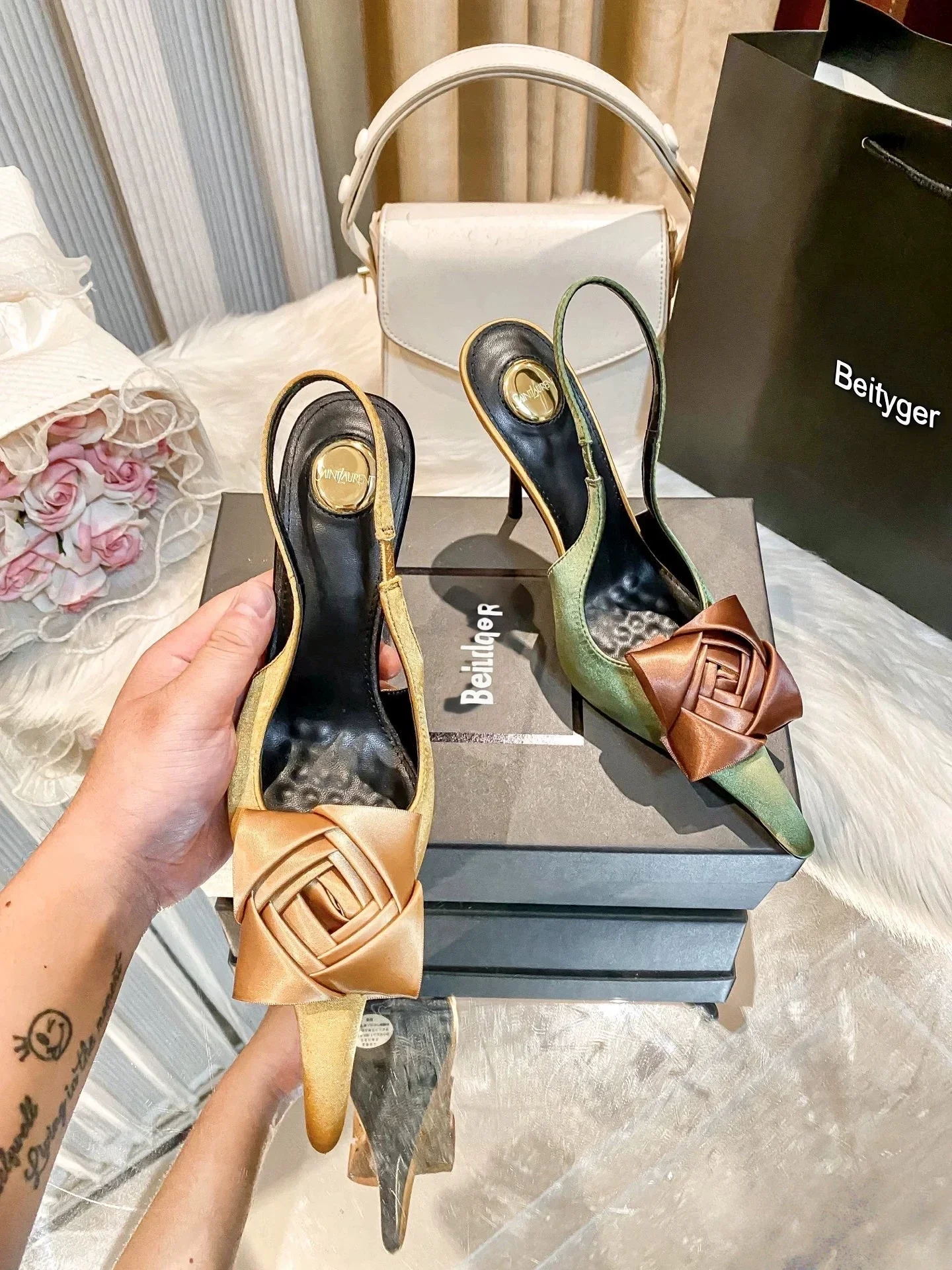 HLTINO Sexy Women Sandals with Rose Flower Elegant Spring Autumn Slingback Quality Silk Satin High Heels for Woman Pumps Shoes