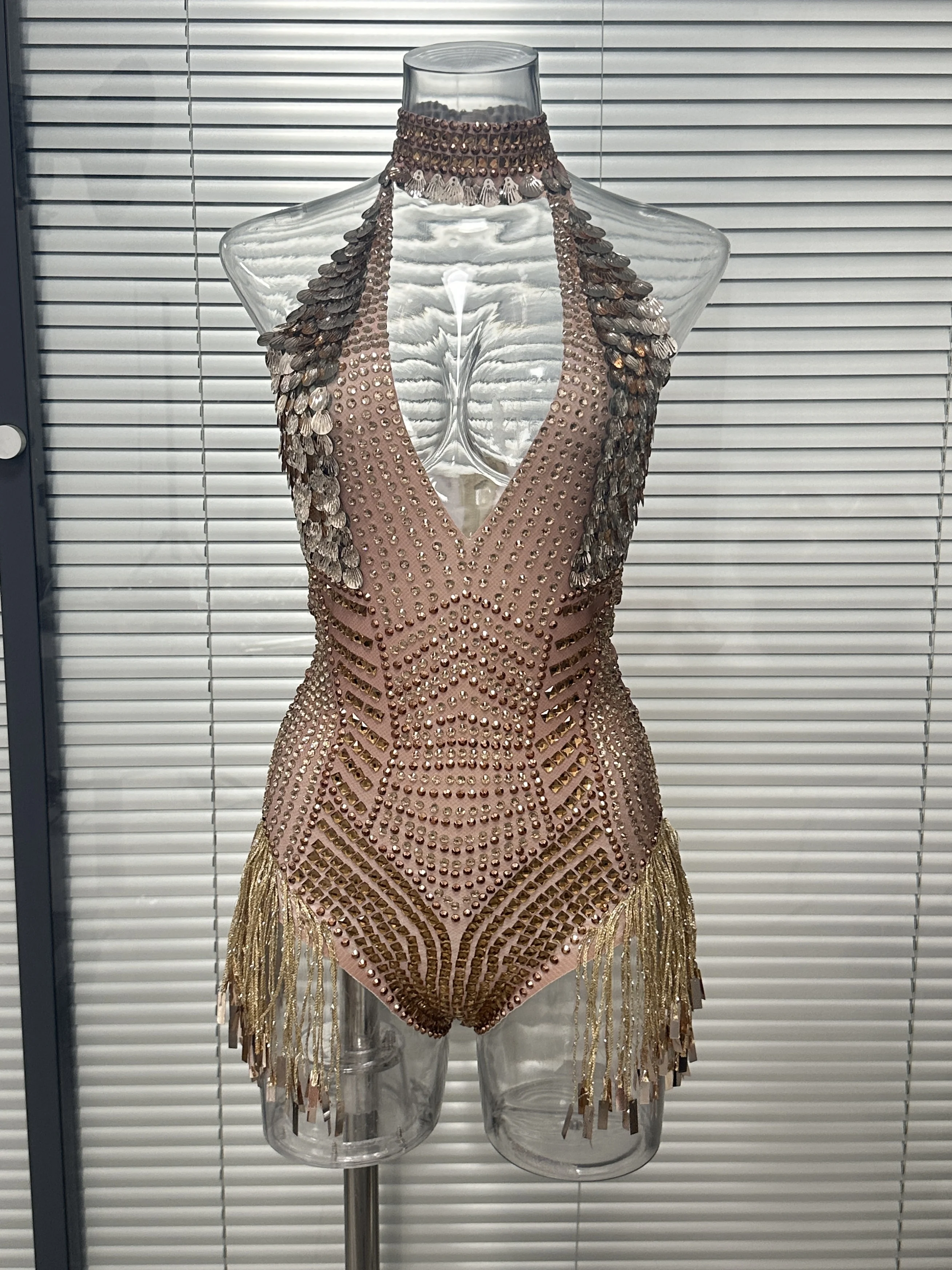 Body corto de LICRA con flecos y diamantes de imitación y lentejuelas  doradas, ropa para fiesta de graduación y celebración de cumpleaños, mono  para mujer, bailarina, Show Club / Vestidos listos para, image size:2617x3489