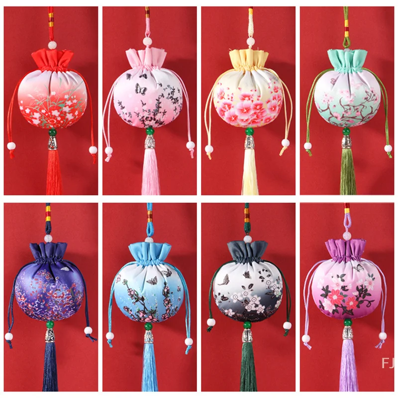 

Vintage Chinese Sachet Women's Fashion Bag with Retro Patterns, Hanfu Accessory, Ethnic Style Brocade Jewelry Bag