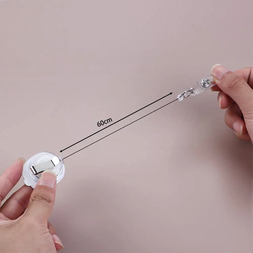 لطيف لون الحلوى بكرة كليب ممرضة طبيب طالب الكرتون حامل بطاقة الاسم قابل للسحب شارة بكرة مقاطع بطاقة الهوية شارة حامل