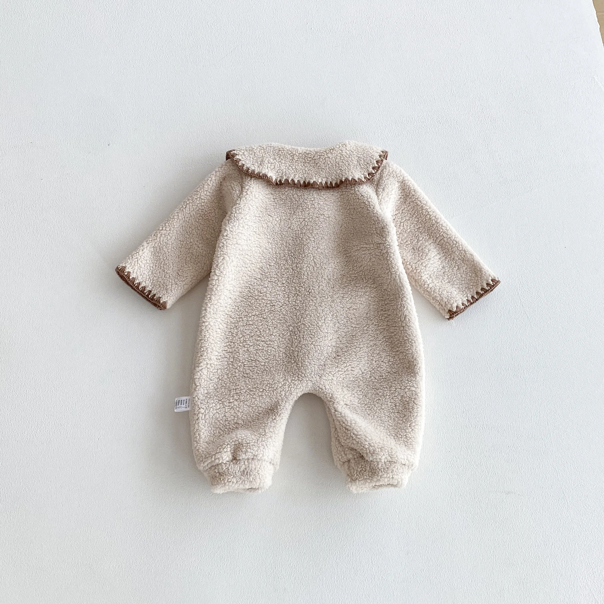 ZOETOPKID Winter-Strampler für Babys mit Revers und Fleece-Futter, langärmelig, für Jungen und Mädchen, Plüsch-Overall mit langen Ärmeln. – Detail 13