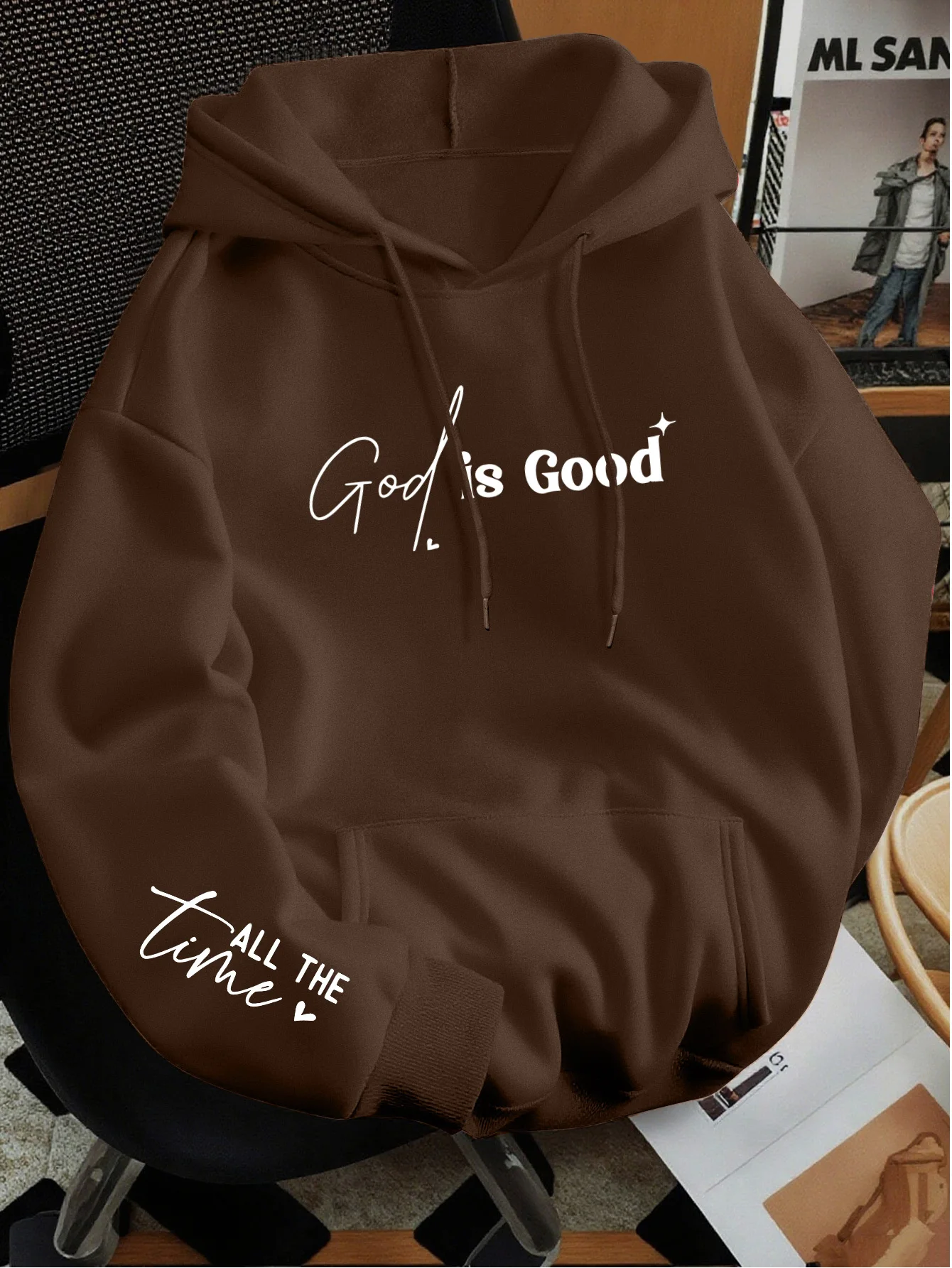 Men's Autumn/Winter Simple and Stylish Hooded Sweatshirt, Suitable for Casual Wear, Parties, and Outerwear