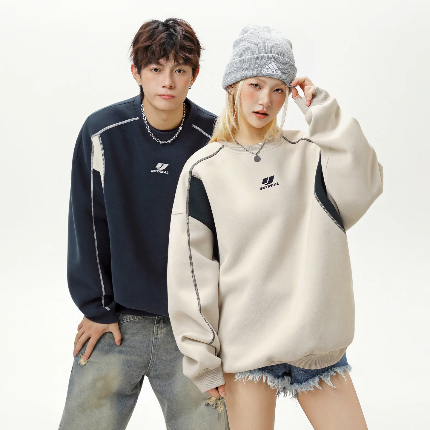 

Color-Block Patchwork Crew Neck Long Sleeved Sweatshirt For Couples Autumn Casaul Style Textured Embroidery Loose Pullover B11L
