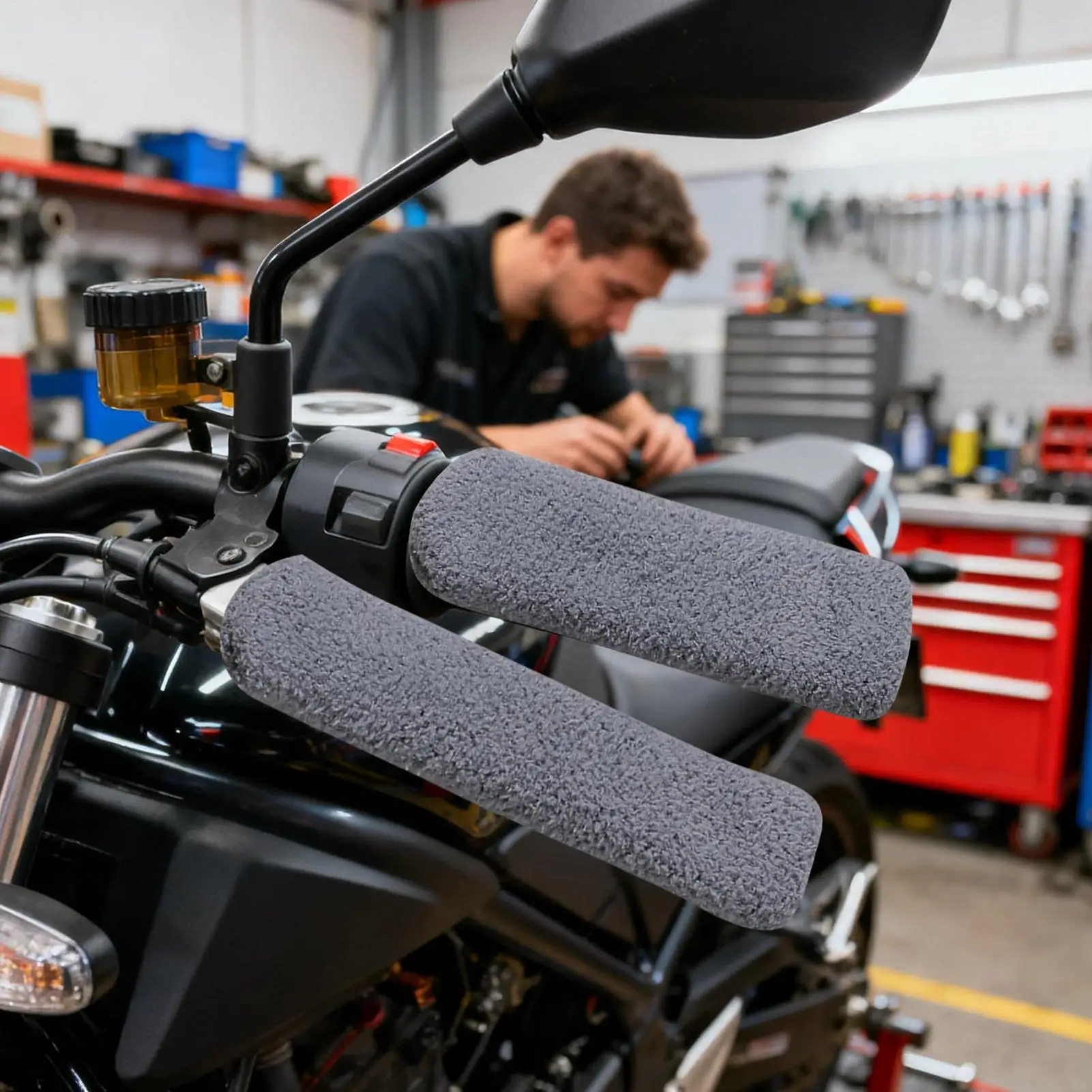 

Motorcycle Hand Grips Covers 2Pcs Universal Motorcycle Electric Vehicle Handle Cover Non-slip comfortable Coldproof Warm Padded