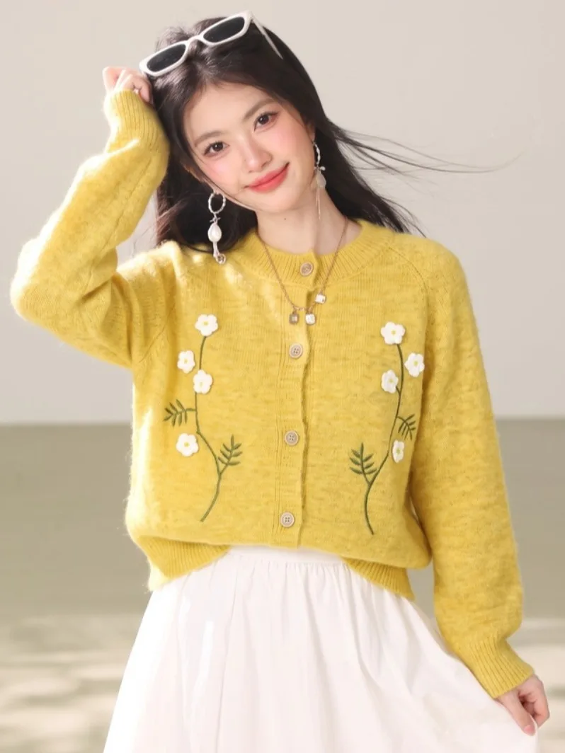 Soft Knitted Embroidered Sweater Cardigan Women's Autumn Winter Loose Lazy Sweet Style Korean Match All Pure Wool Knitwear