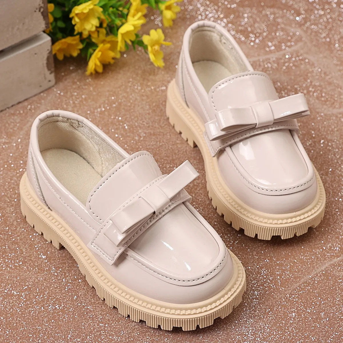 Girls Flats for School Students Black Uniform Shoes Round Toes Glossy 2025 Spring Autumn Children Leather Shoes British Style