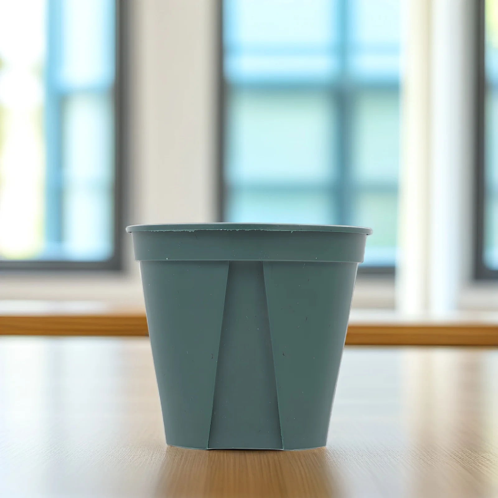 

5pcs Root Control Flowerpots Plastic Breathable Rounded Planters Drainage for chid Gardening Home Office Balcony Hotel