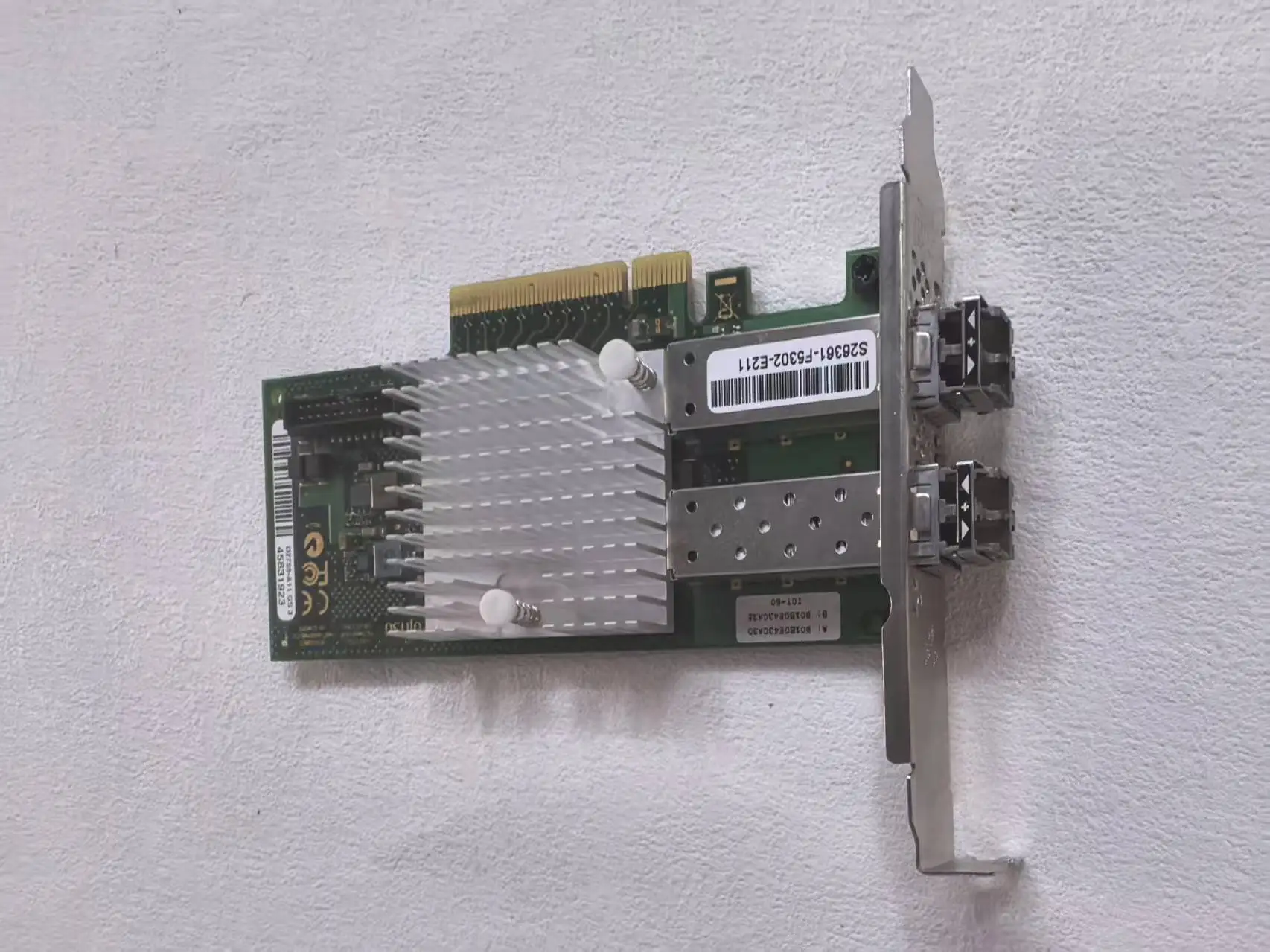 S26361-F5302-E211 2 X Ports 10Gbe Sfp+ Dynamiclom Converged Network Adapter Card