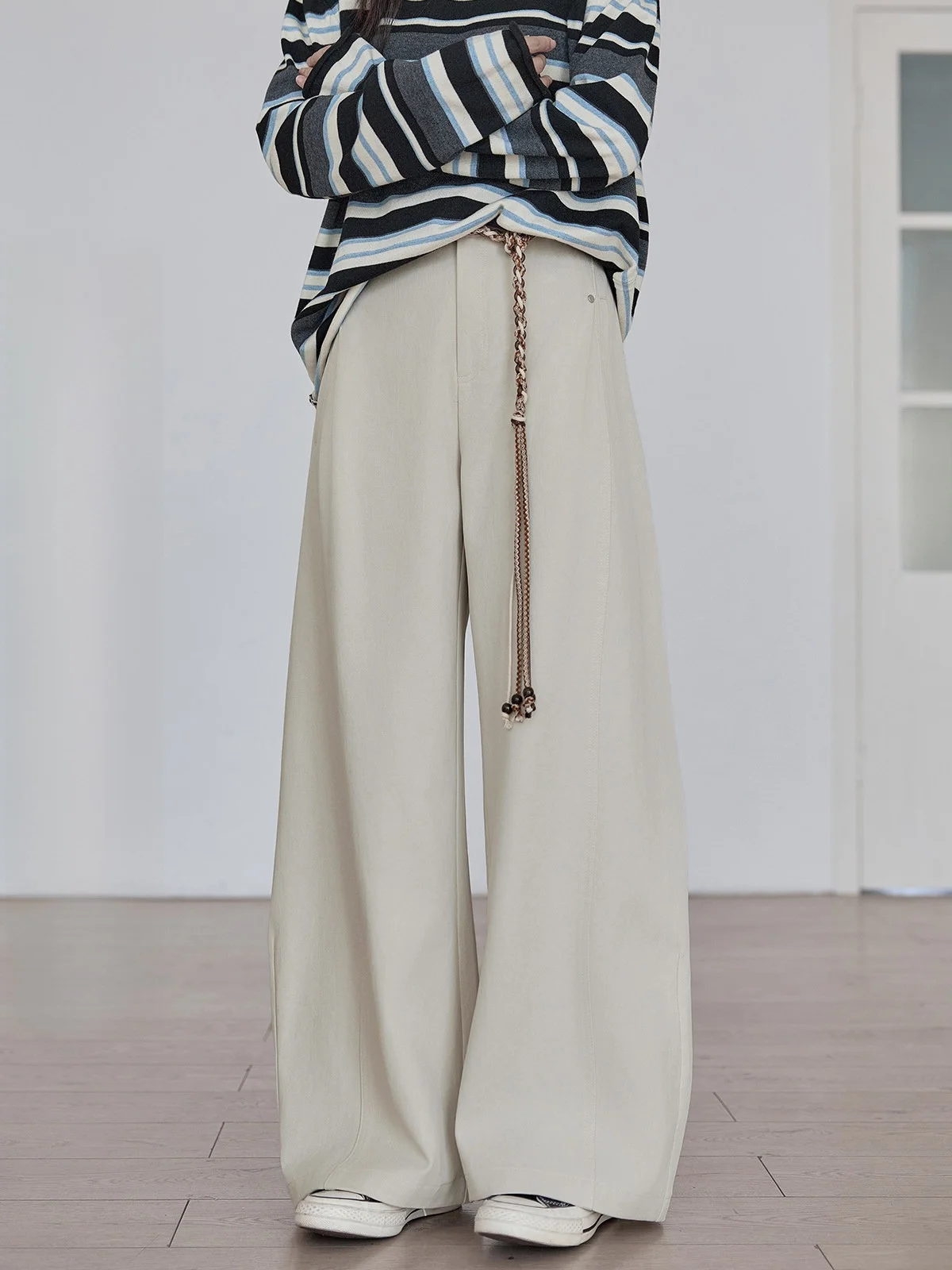 

Khaki Color Women's High Waist Wide Leg Jeans Spring New Sle Design Sense Slimming Effect HUIXI Commute Sle Waed Pure C...