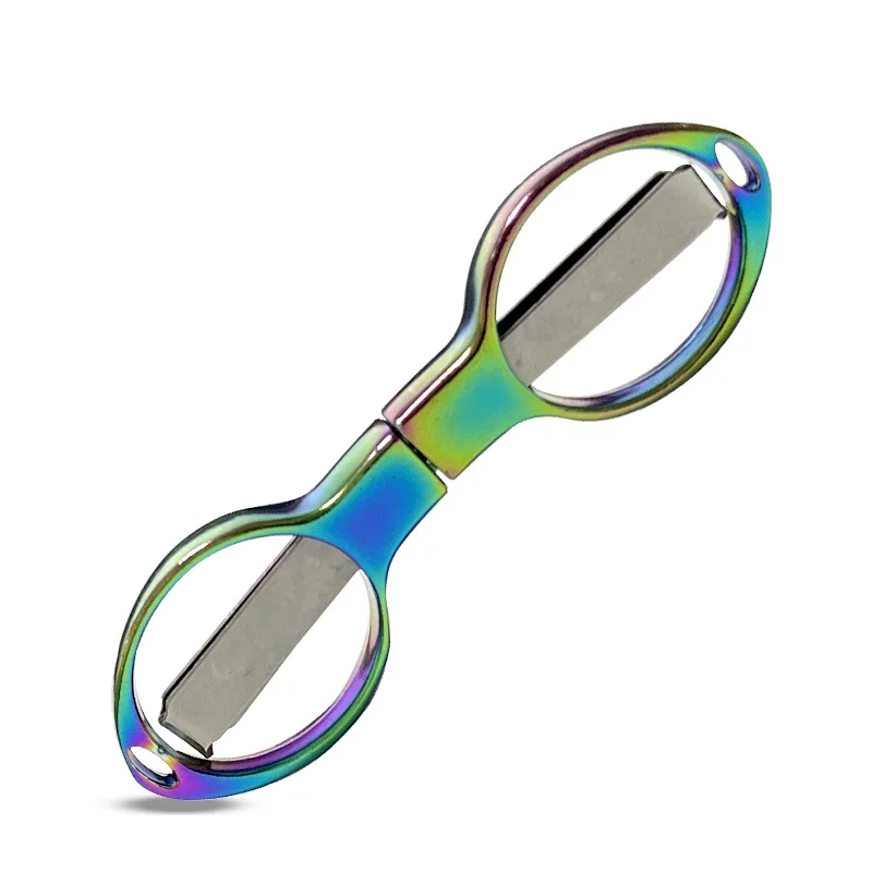 

Portable Scissors Compact Stainless Steel Folding Scissors Portable Mini Pocket Safety Badge Clipper for Travel