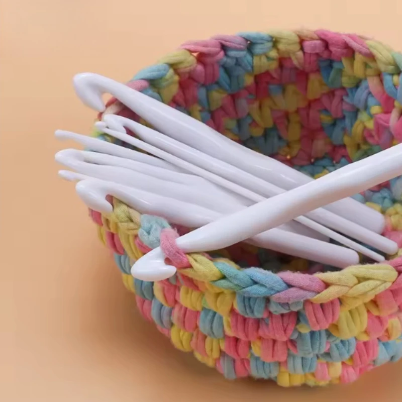 

9pcs/set Pure White Plastic Crochet Hooks Set Knitting Needles Handle Home Weave Yarn Craft DIY Crafts Sewing Supplies
