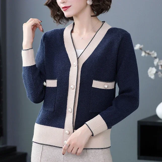 

Women's Loose New Knitted Sweater Front Buckle Spring and Autumn JacketXQ141