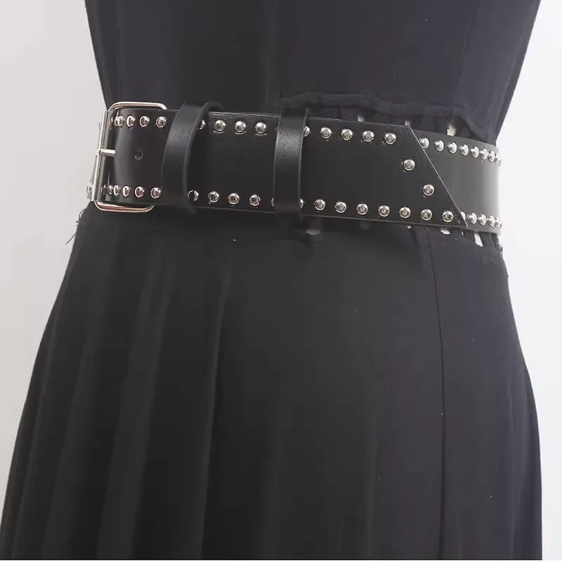 ผู้หญิงรันเวย์แฟชั่นของแท้หนัง Rivet Punk Cummerbunds หญิงชุดรัดตัวเข็มขัดตกแต่งเข็มขัดกว้าง R2671
