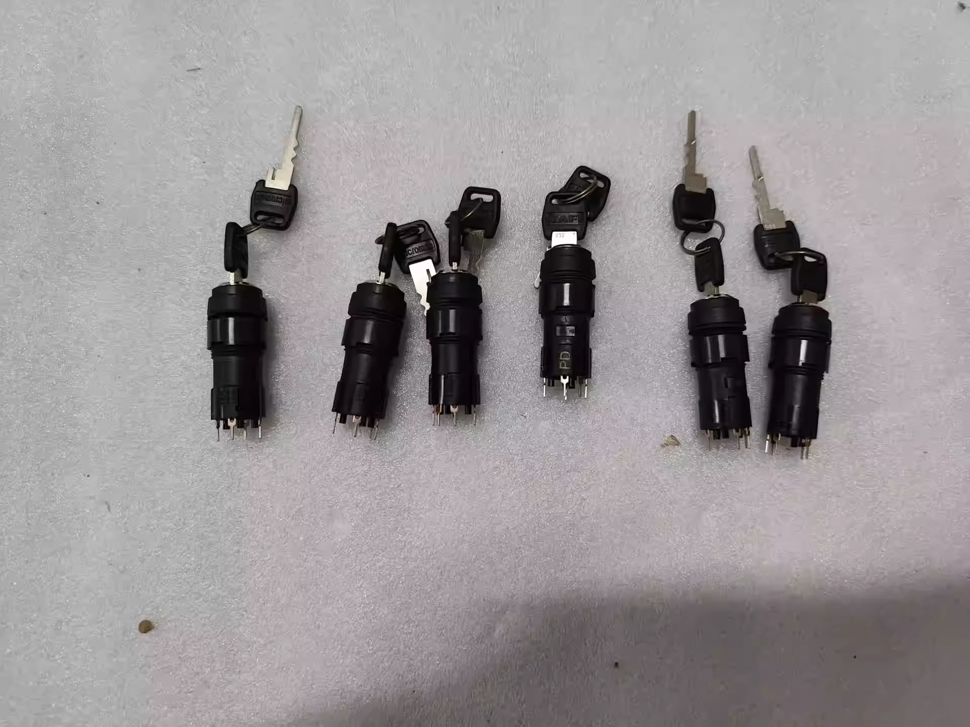 

C2 teaching pendant conversion switch, 4th gear switch, gear key