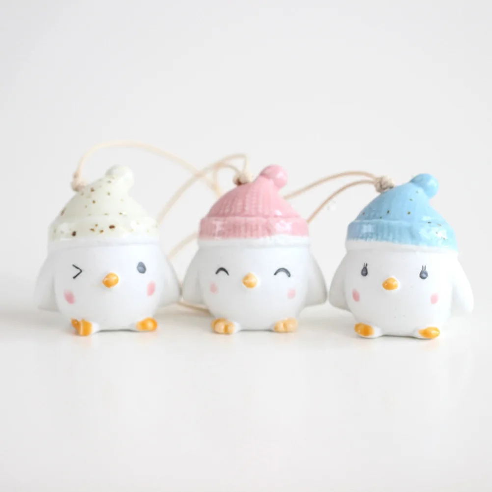 

Ceramic Hanging Pendant Small Chick Shape Bell Inside Yellow Hat Home Car Room Garden Hanging Ornament Birthday Gift