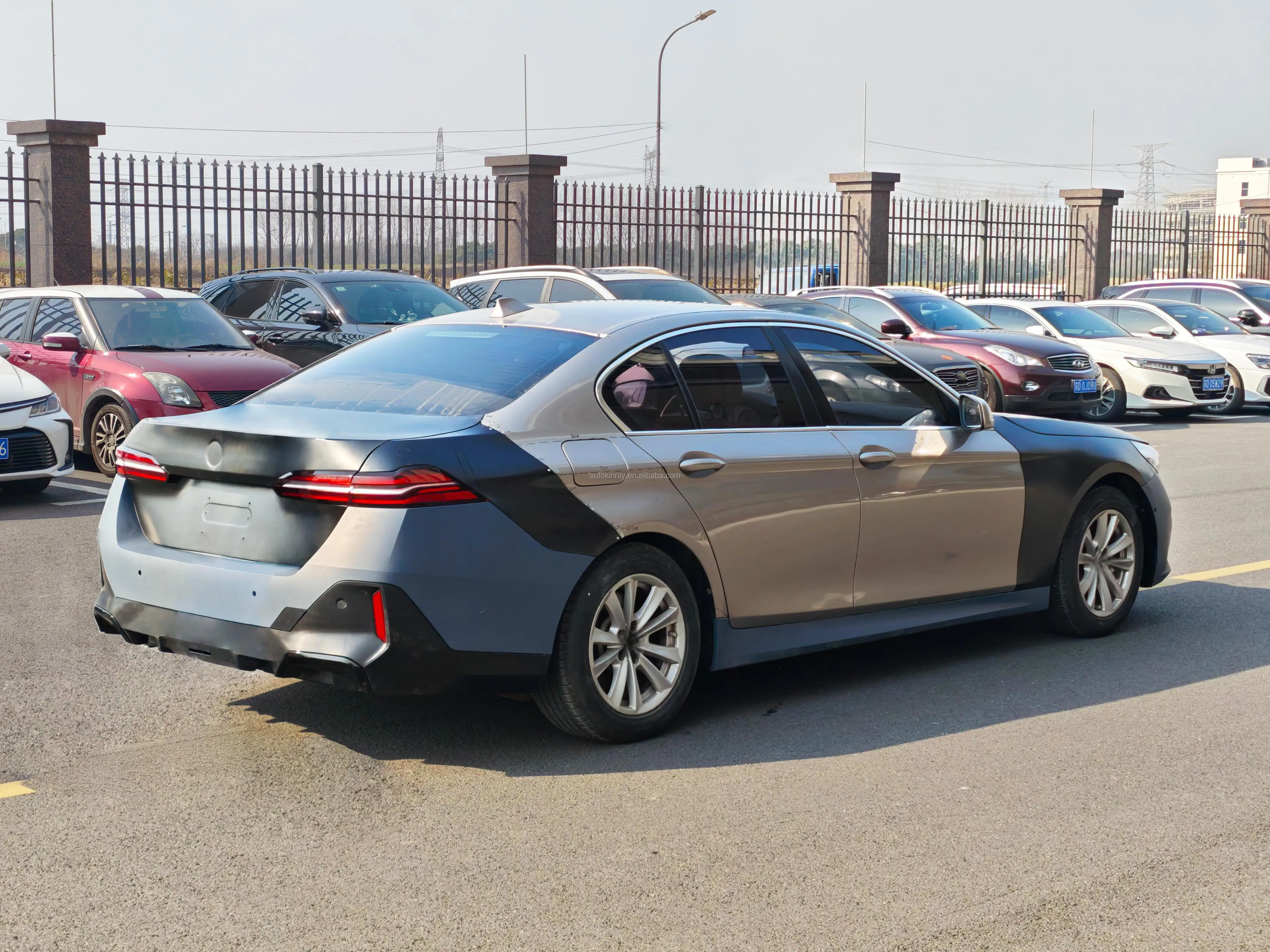 تعديل جودة عالية لـ 5series Facelift F10 F18 (10-17) يتغير إلى G60 LCI M-tech 2025 Bodykit 1:1 مصباح أمامي LED لصندوق السيارة