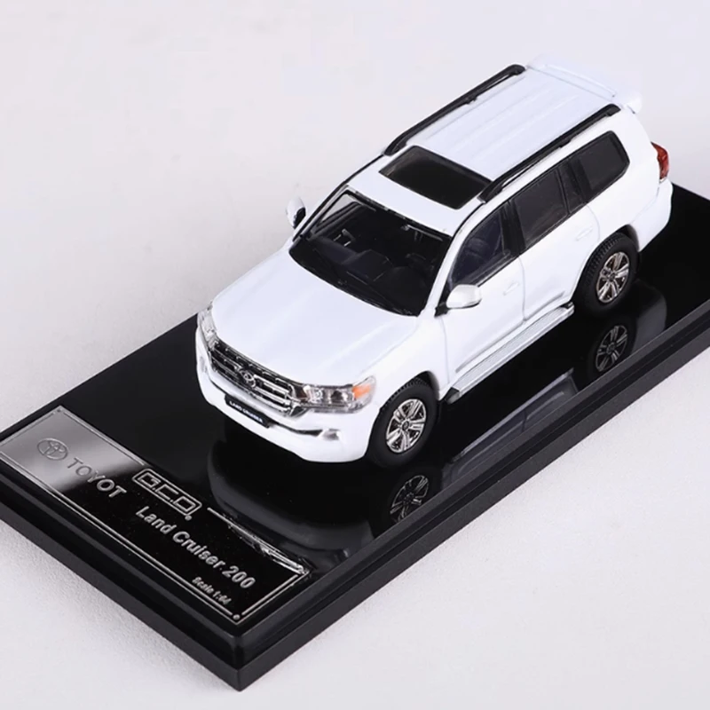 

GCD Diecast 1:64 Scale LC200 Off-road Alloy Simulation Car Model Toy Static Souvenirs Collection Adult Boy Gift Display
