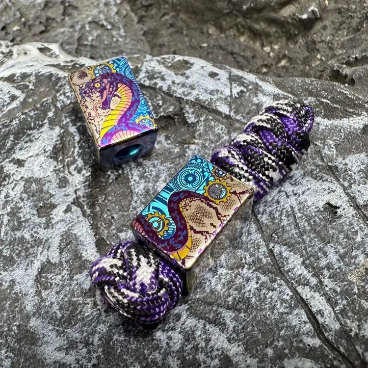 

Colorful Titanium Alloy Mechanical Snake Titanium Outdoor Small Tool EDC Umbrella Rope Pendant Tail Rope Necklace Pendant Knife