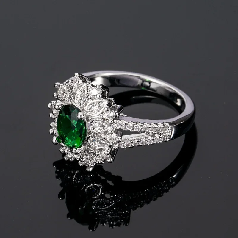 New Party Ring For Women Flower Shaped Creative Design Finger  With Green Cubic Zircon Official Occasion  Jewelry