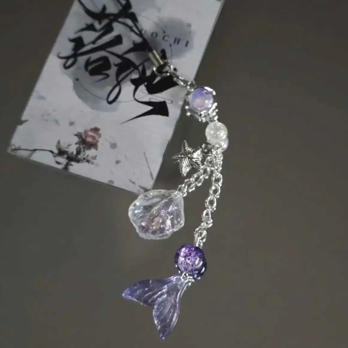 

Игра Love and Deepspace Rafayel, цепочка для телефона, кулон с рыбьим хвостом, брелок для ключей, сумка, брелок для косплея, кукла для детей, подарок на день рождения