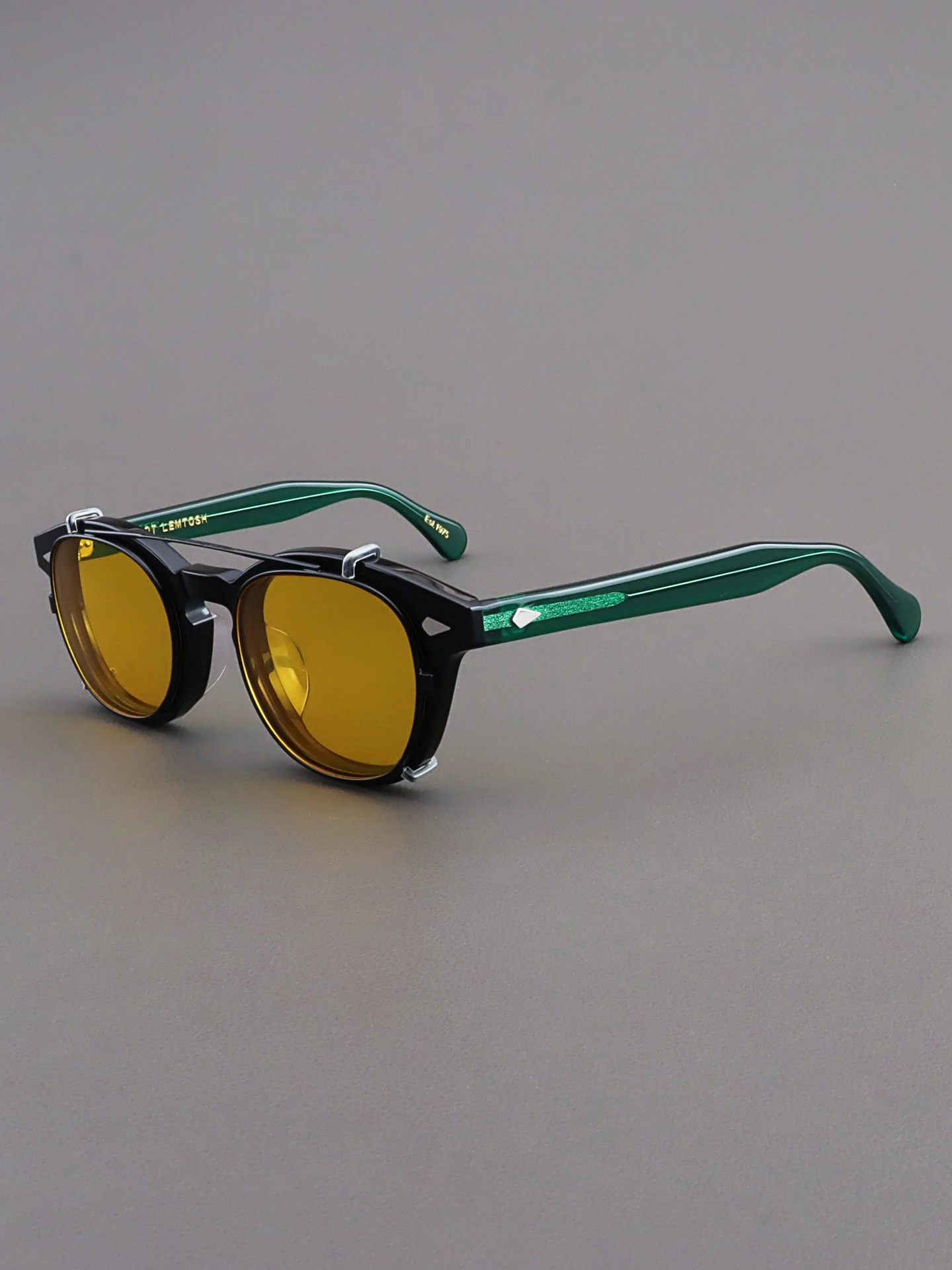 moscot-lemtosh-unisex-night-vision-sunglasses-yellow-double-layer-integrated-black-frame-green-lens-reading-glasses