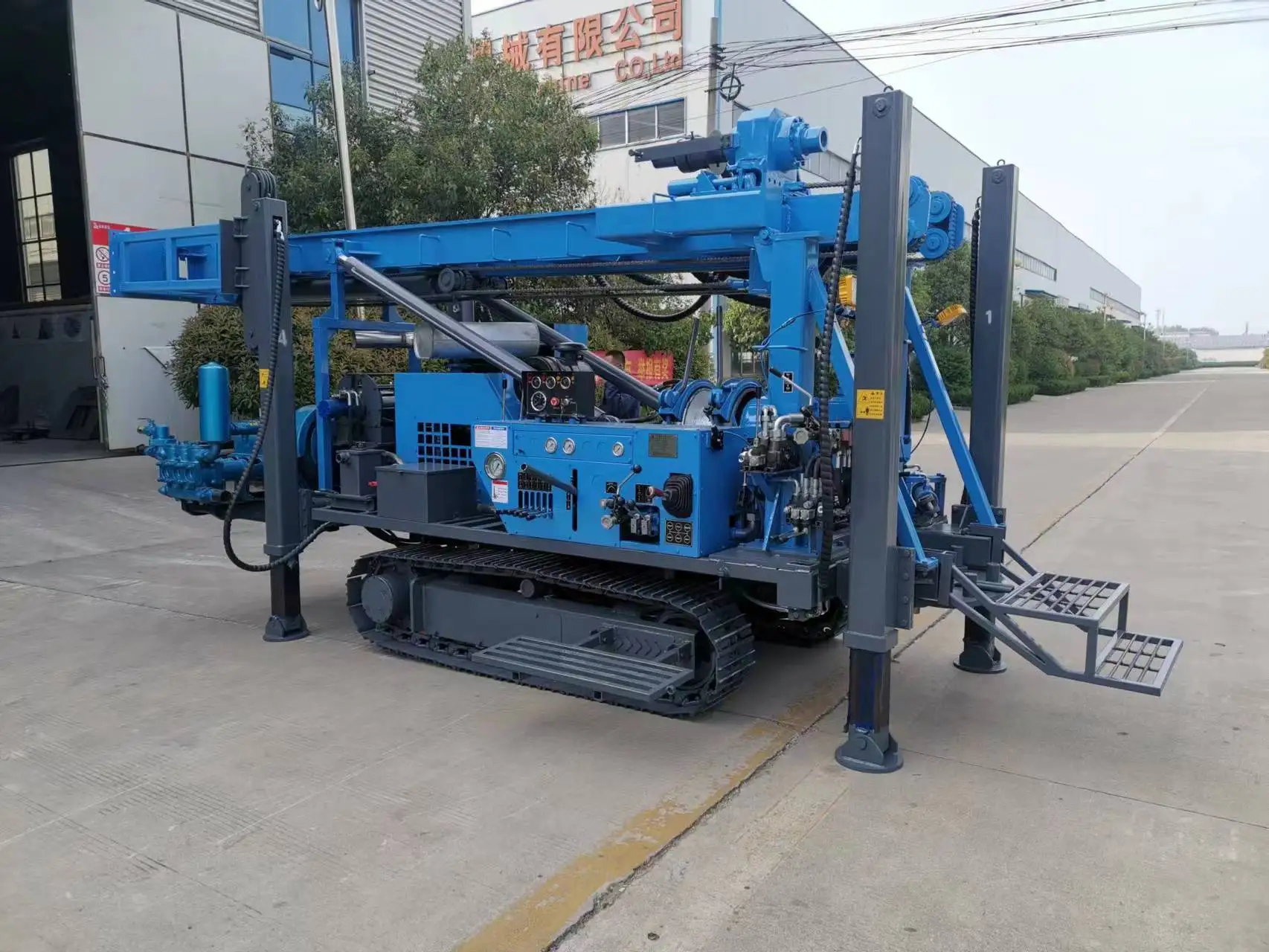 맞춤형 JDL-350 휴대용 탑 드라이브 크롤러 리그 530m 최대 드릴링 지질 탐사 광산 샘플링용