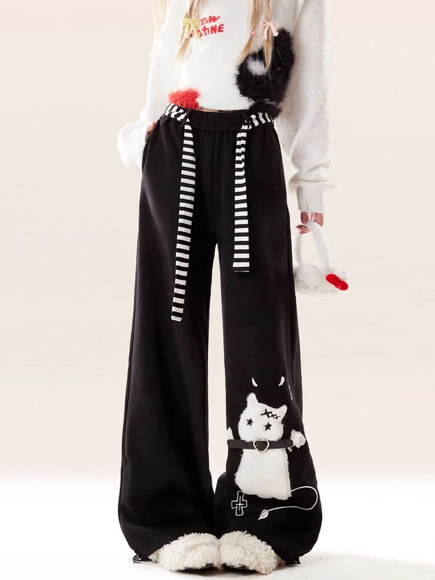 

plus Size Women's Bla Cartoon Embroidery Fce Lined High Waist Thiened Wide Leg Casual Pants Loose Fit Straight Cut