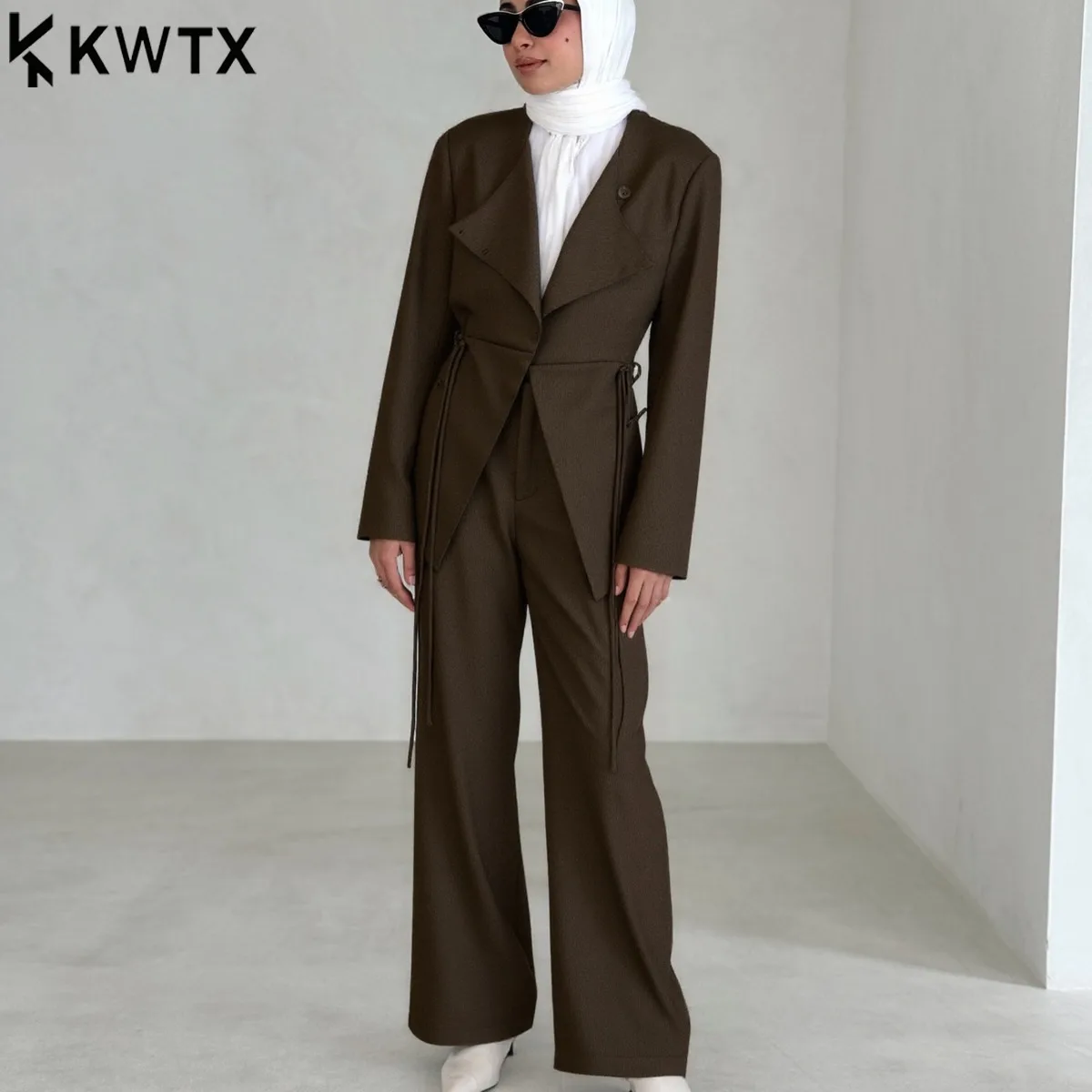 

KWTX Женский осенний комплект из 2 предметов с квадратным вырезом и широкие брюки с поясом Элегантный минималистичный повседневный комплект Премиум Комфортное качество