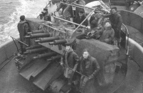 During World War II Royal Navy of the United Kingdom used 1/700 ping pong guns QF 2-pounder naval gun  8 seats 3D Printer Parts