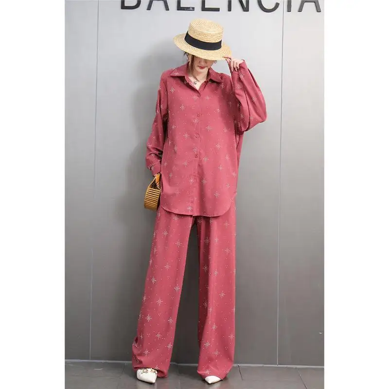 

Light Luxury Elegant Niche Design 2025 Spring New Women's Stamping Shirt Wide Leg Pants Two-piece Set Oversize костюм женский
