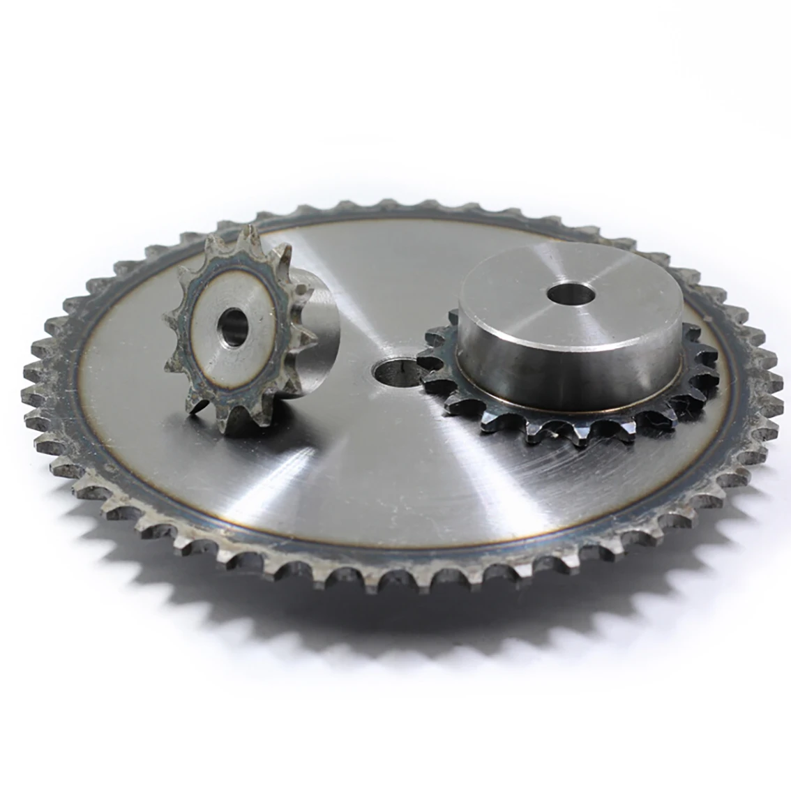 1PCS 05B Chain Wheel 10-25 Teeth Industrial Chain Gear 45 # Steel Tooth Surface Quenching/2.5 Minute Chain Wheel Pitch 8mm